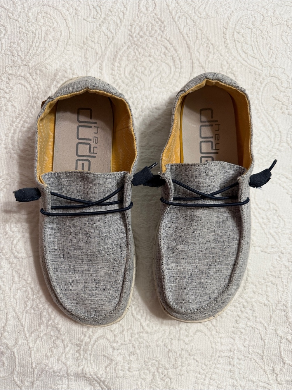 Hey Dude Size 7 Wendy Chambray NAVY Blue/White Canvas Slip-On Loafers
